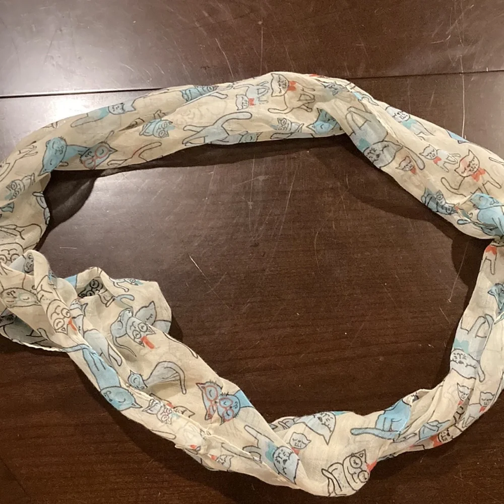 Cat Infinity Scarf!!! - Picture 5 of 5
